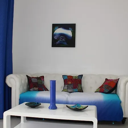 Don Jose 307 Apartment